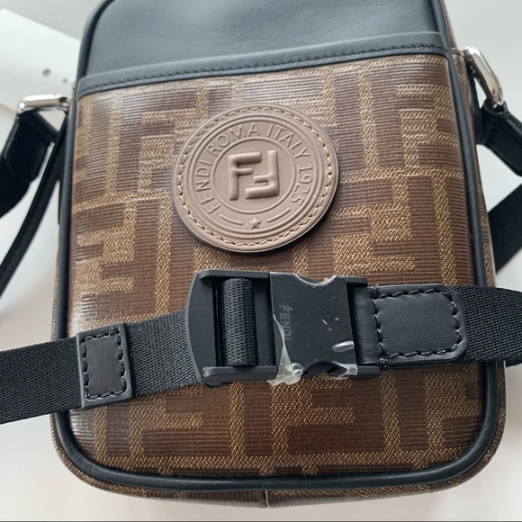 Fendi FF Crossbody Camera Bag - Picture 10 of 13